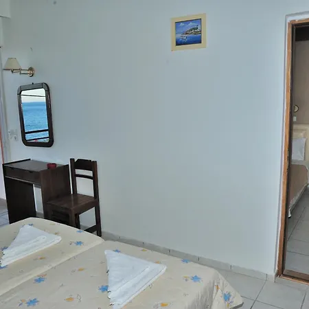Creta Mare Hotel Plakias Exterior photo