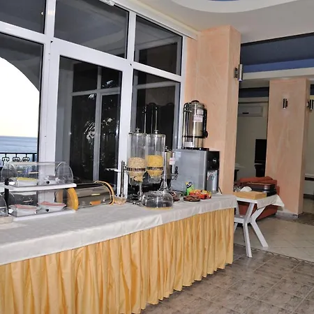Creta Mare Hotel Plakias Exterior photo